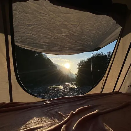 Lodi Campers Luxury tent Theth