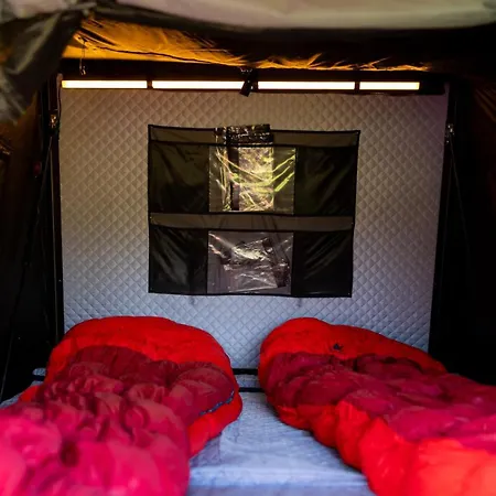 Lodi Campers Luxury tent *