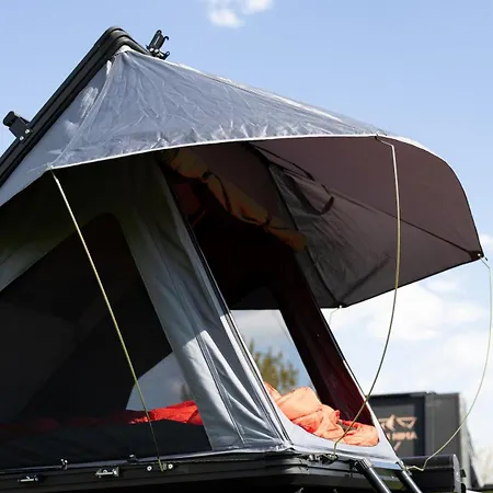 Luxury tent Lodi Campers