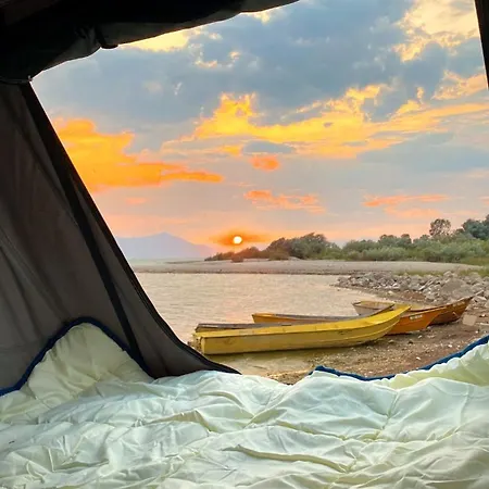 Lodi Campers Luxury tent Theth